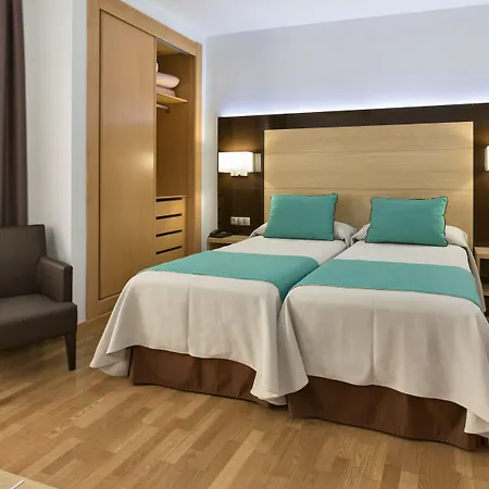 Baviera فندق ماربيا