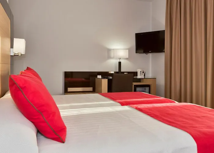 Ξενοδοχείο Baviera 3*