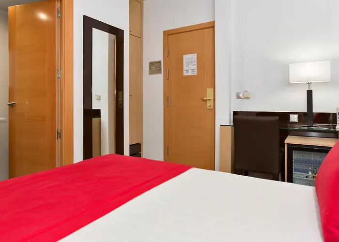 Ξενοδοχείο Baviera 3*