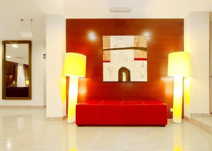 Ξενοδοχείο Baviera 3*